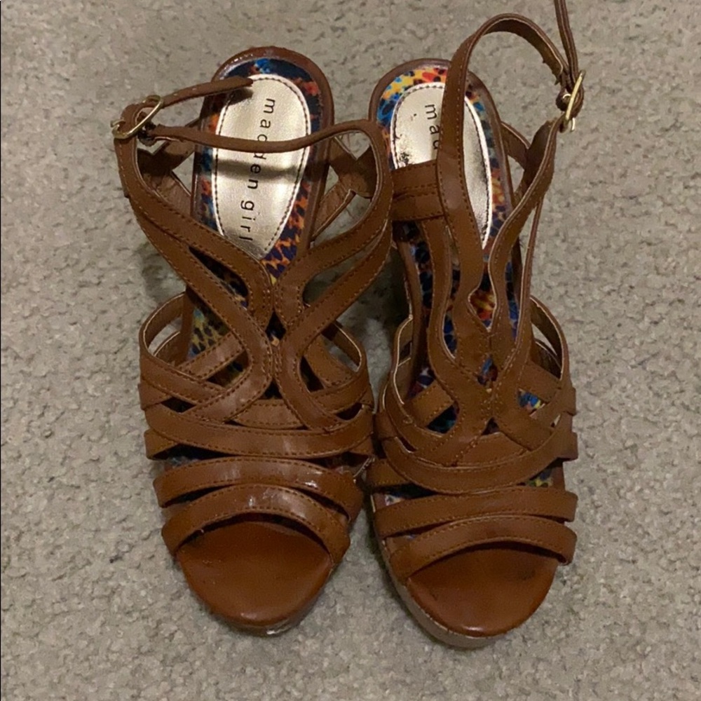 Madden girl wedges